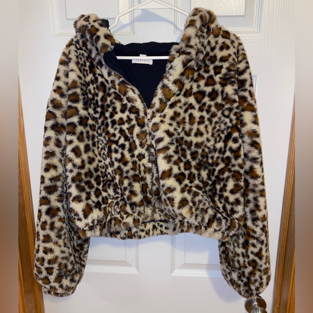 Cheetah Zip Up, Size 8-12